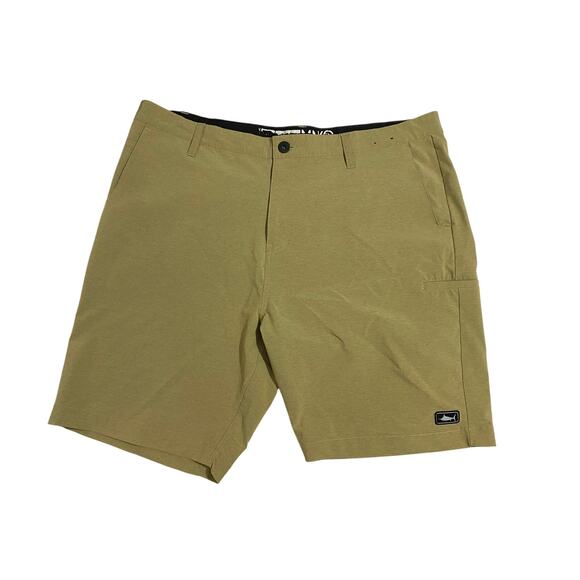 Pelagic High Performance Fishing Shorts Mens Size 40 Tan - Picture 1 of 7